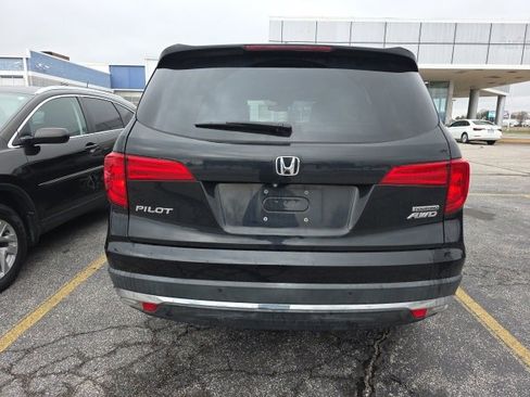 Used 2016 Honda Pilot Touring image 3