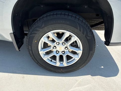 Used 2024 Chevrolet Silverado 1500 LT w/ Protection Package RWD image 18