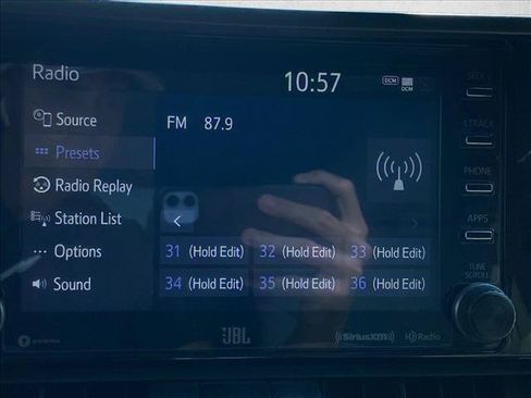 Used 2020 Toyota RAV4 Limited FWD image 17