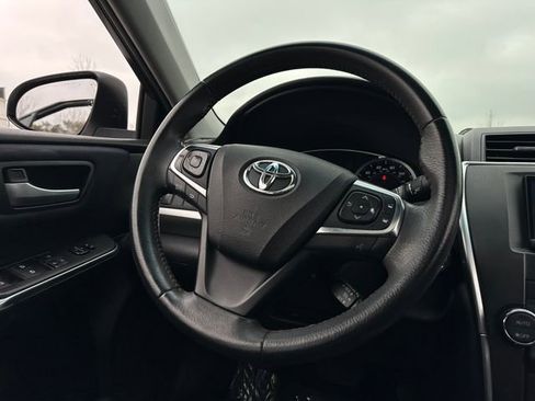 Used 2017 Toyota Camry XSE image 20