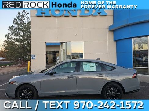 New 2025 Honda Accord SE image 1