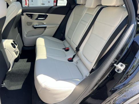 New 2026 Mercedes-Benz GLC 300 4MATIC image 30