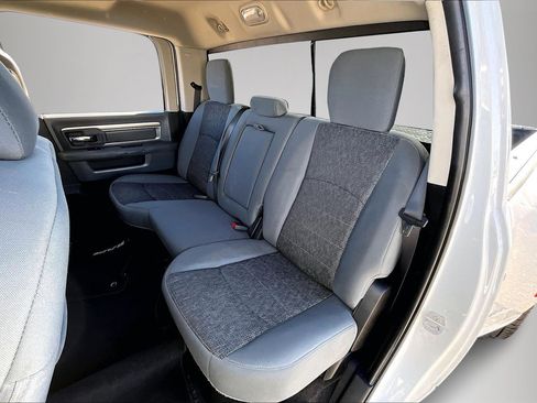 Used 2016 RAM 3500 Big Horn image 22