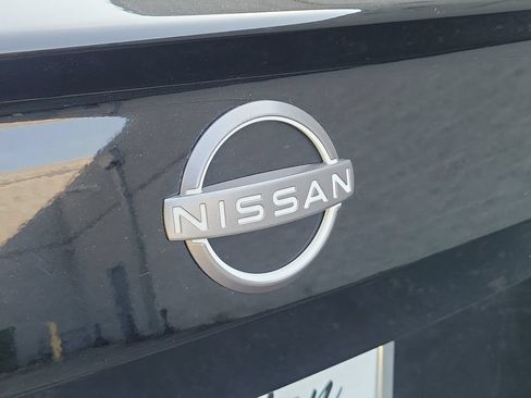 Used 2024 Nissan Altima 2.5 SV FWD image 27