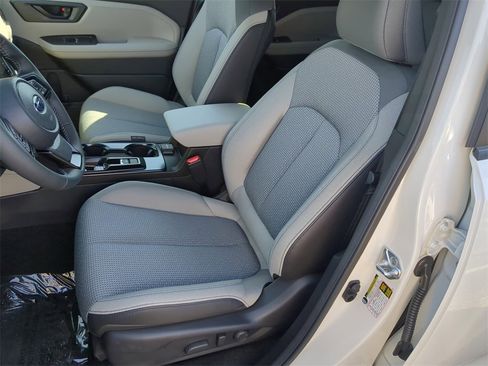 New 2026 Subaru Forester Premium image 19