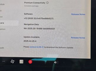 Used 2018 Tesla Model 3 Long Range video 2