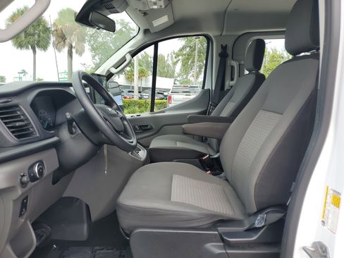 Used 2024 Ford Transit 350 XLT image 12