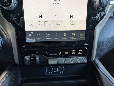 Used 2024 RAM 2500 Laramie image 3