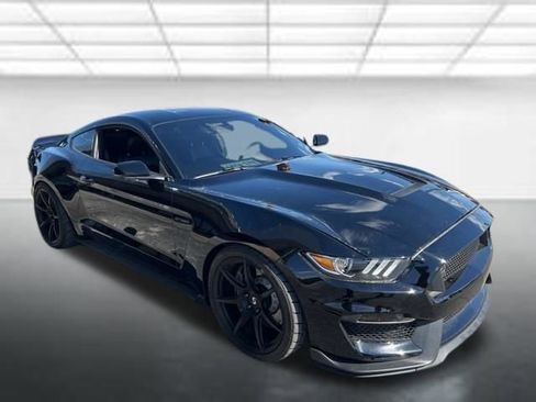 Used 2016 Ford Mustang Shelby GT350 w/ Technology Package image 2