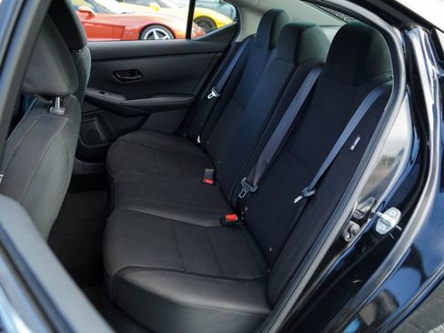 Used 2025 Nissan Sentra S w/ Lighting Package FWD image 8