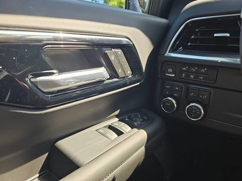 New 2026 Chevrolet Tahoe LT w/ Comfort Package AWD/4WD image 32