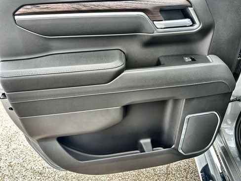 New 2026 GMC Sierra 1500 SLT RWD image 15
