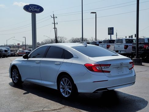 Used 2021 Honda Accord LX image 6