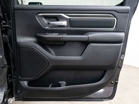 New 2026 RAM 1500 4x4 Crew Cab image 30