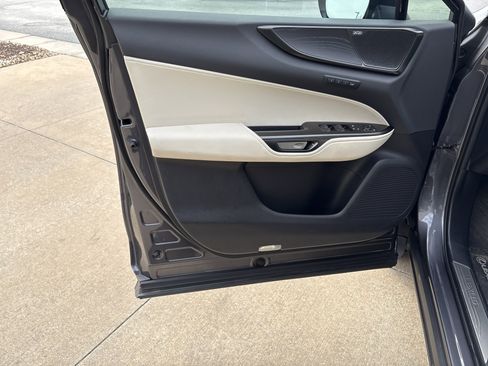 Used 2025 Lexus NX 350h AWD w/ Accessory Package (2T) image 14