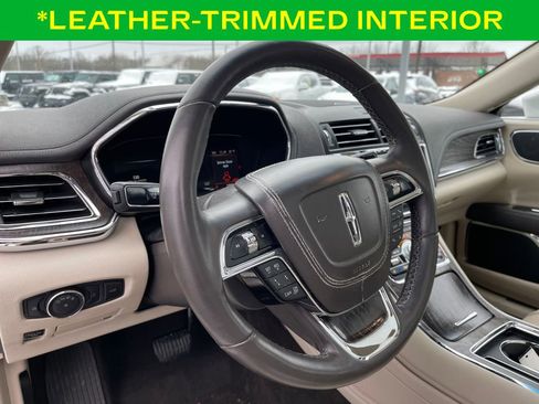 Used 2019 Lincoln Continental Select w/ Continental Climate Package image 18