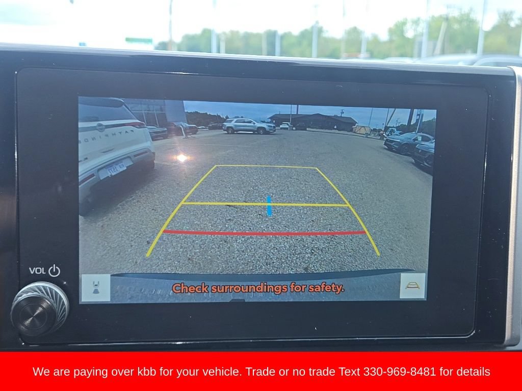 Used 2023 Toyota RAV4 LE AWD/4WD image 18