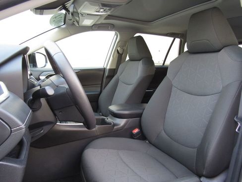 Certified 2024 Toyota RAV4 XLE w/ Convenience Package image 11