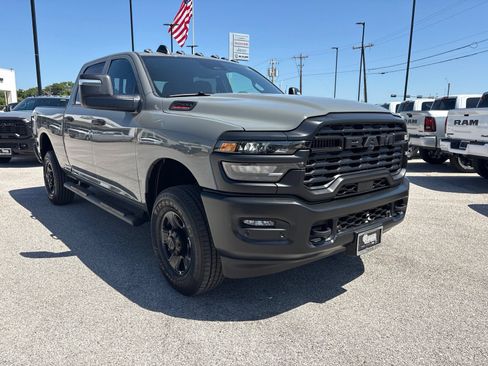 New 2026 RAM 2500 Tradesman AWD/4WD image 8