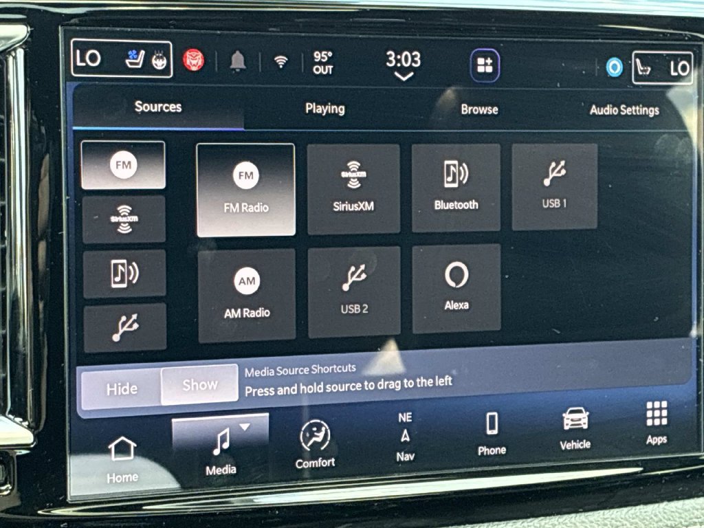 Used 2026 Chrysler Pacifica Limited FWD image 37