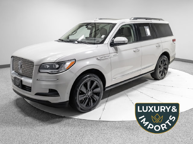 Used 2022 Lincoln Navigator Reserve AWD/4WD image 1