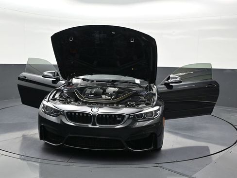 Used 2019 BMW M4 Coupe image 38