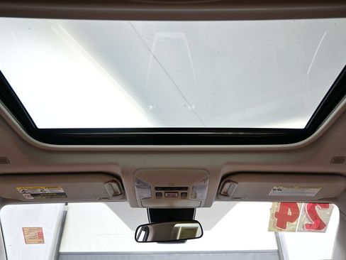 Used 2024 Toyota RAV4 XLE w/ Convenience Package AWD/4WD image 18
