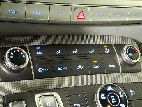 Used 2021 Hyundai Palisade SE w/ Winter Package image 19