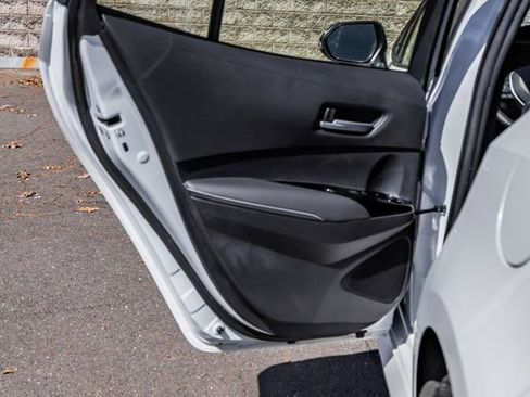 Used 2025 Toyota Corolla XSE FWD image 20