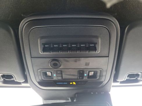 Used 2022 Ford Bronco Outer Banks image 19