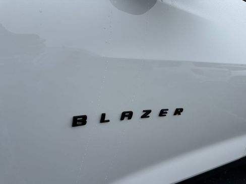 Used 2023 Chevrolet Blazer LT w/ Convenience Package AWD/4WD image 14