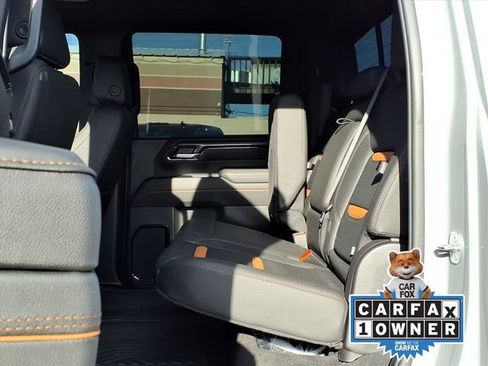 Used 2024 GMC Sierra 2500 AT4 w/ AT4 Premium Plus Package image 13