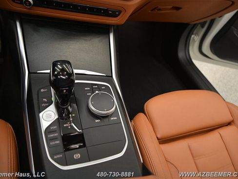 Used 2021 BMW 330i Sedan w/ M Sport Package RWD image 34