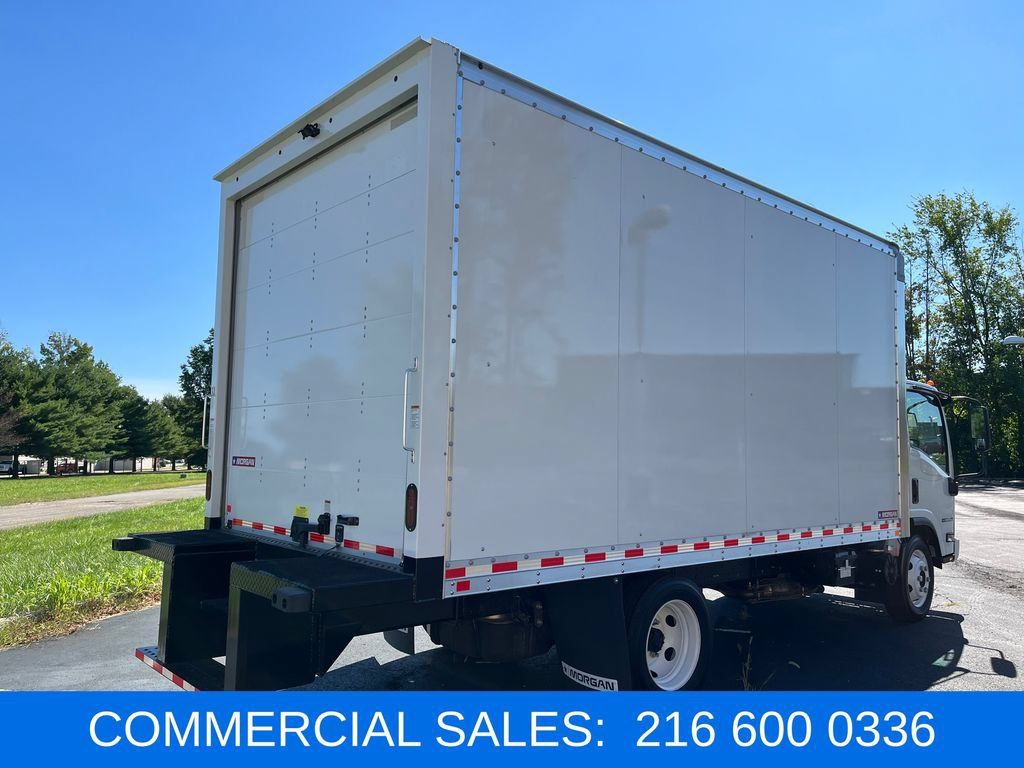 Used 2024 Isuzu NPR RWD image 9