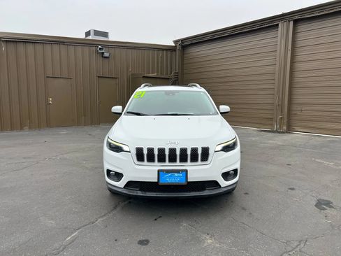 Used 2021 Jeep Cherokee Latitude Lux w/ Sun & Sound Group image 2