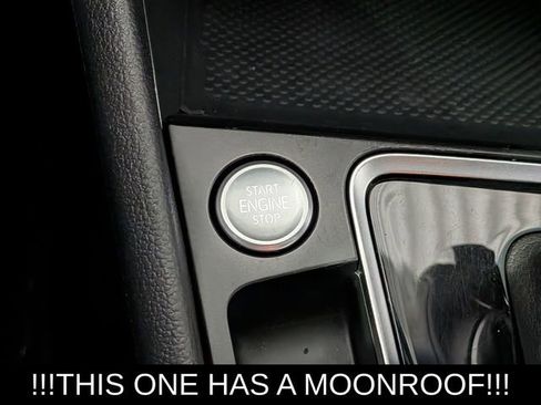 Used 2019 Volkswagen Jetta R-Line w/ R-Line Cold Weather Package FWD image 22