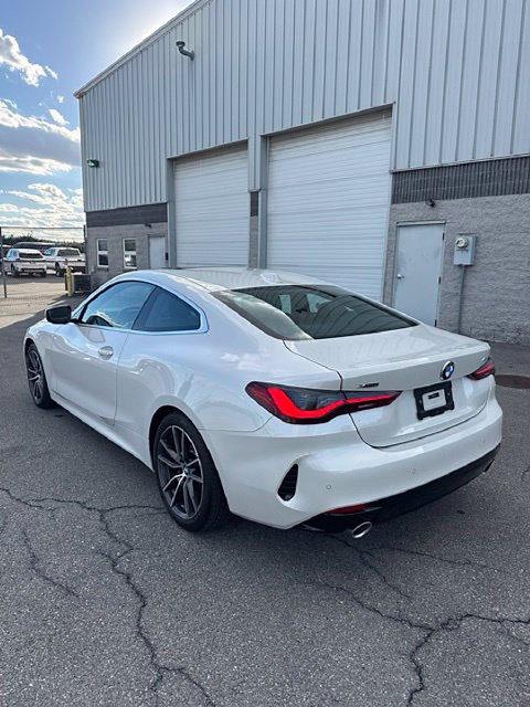 Certified 2025 BMW 430i xDrive Coupe w/ Convenience Package AWD/4WD image 8
