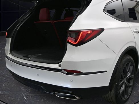 Used 2023 Acura MDX A-Spec AWD/4WD image 11