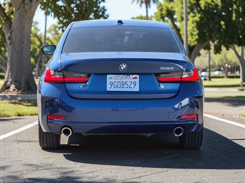 Used 2023 BMW 330i Sedan w/ Premium Package image 6