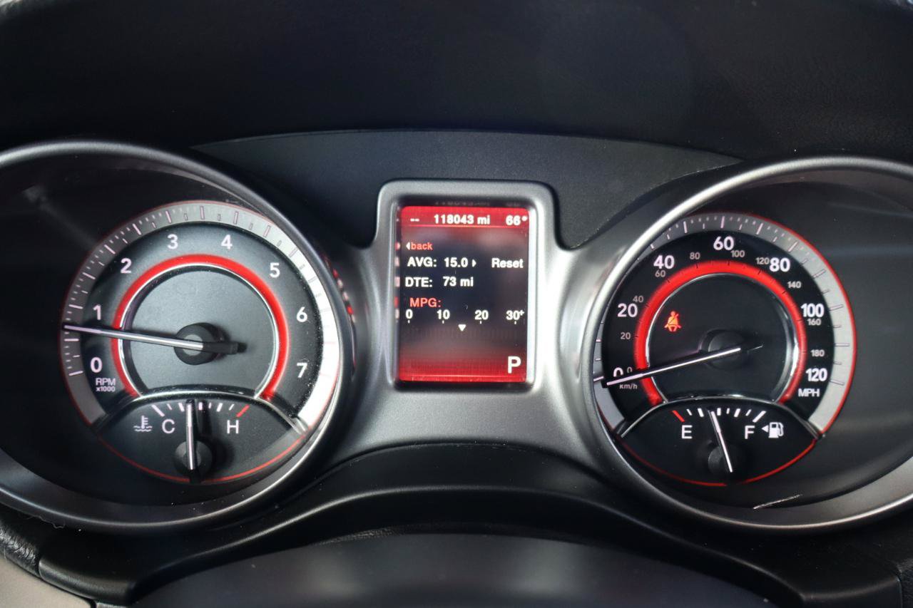 Used 2018 Dodge Journey Crossroad AWD/4WD image 19