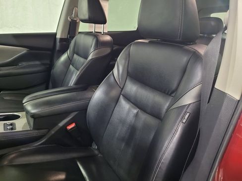 Used 2018 Nissan Murano Platinum image 10