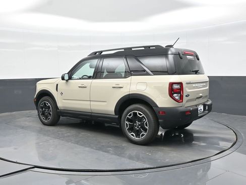 New 2025 Ford Bronco Sport Outer Banks image 4