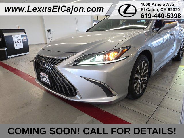 Used 2022 Lexus ES 300h w/ Accessory Package FWD image 1