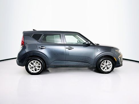 Used 2025 Kia Soul LX w/ LX Technology Package image 10