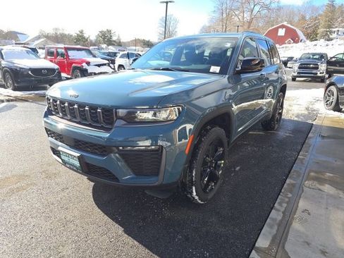 New 2026 Jeep Grand Cherokee Limited image 3