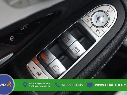 Used 2021 Mercedes-Benz C 300 Sedan image 18