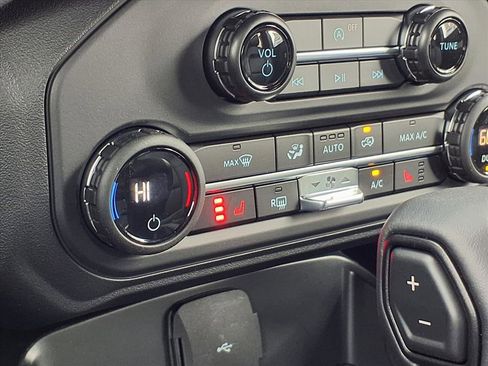 Used 2024 Ford Bronco Black Diamond w/ Sasquatch Package image 4