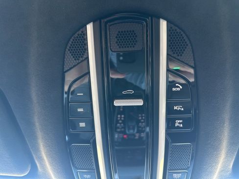 Used 2021 Porsche Cayenne GTS image 35