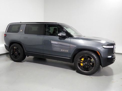 Used 2024 Rivian R1S AWD Adventure image 1