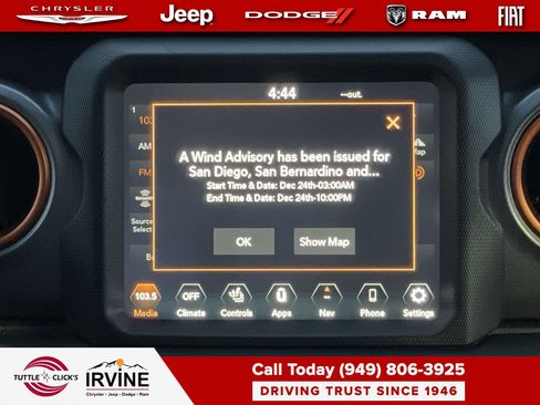 Certified 2022 Jeep Gladiator Mojave w/ Cold Weather Group image 14